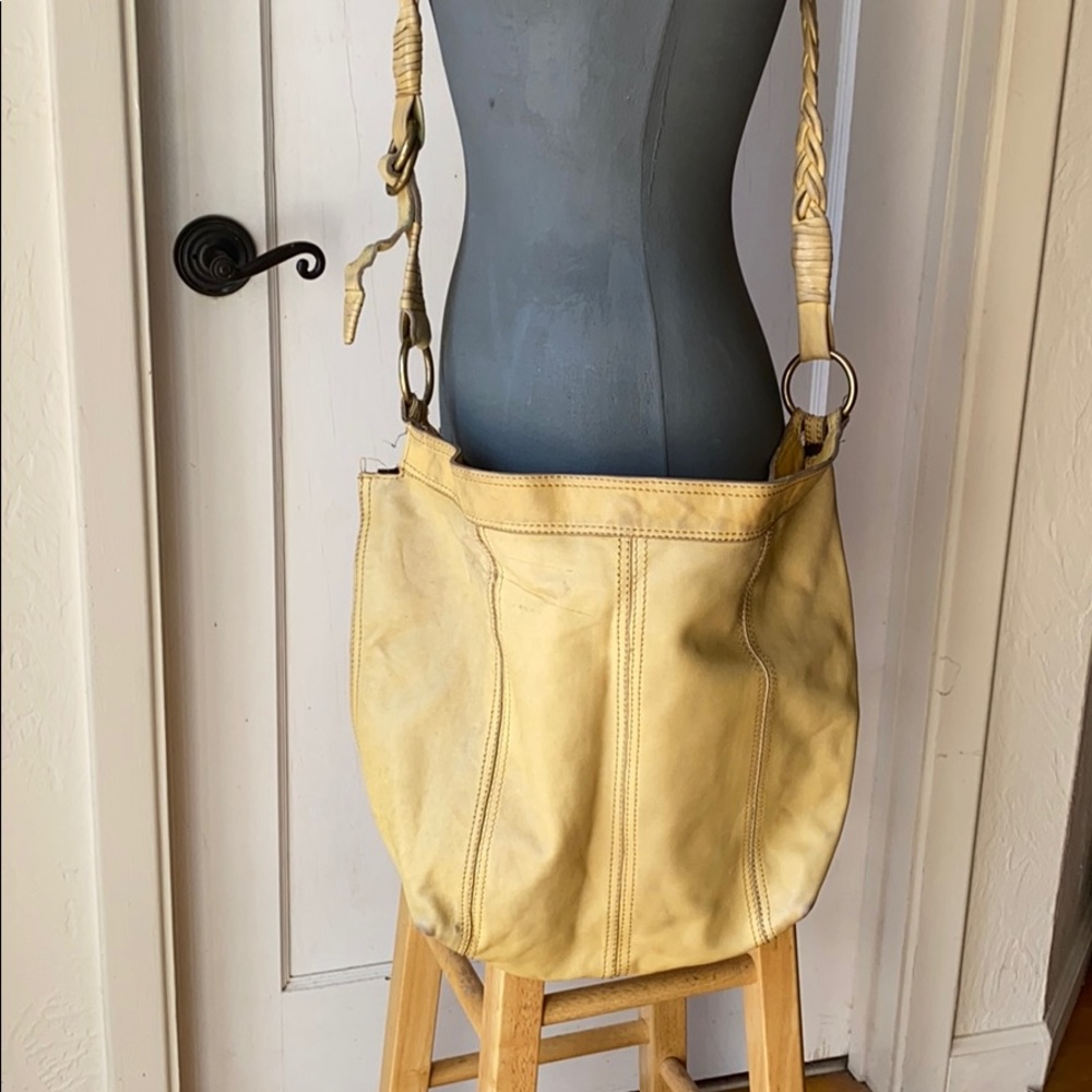 LUCKY BRAND LEATHER VINTAGE INSPIRED CROSSBODY